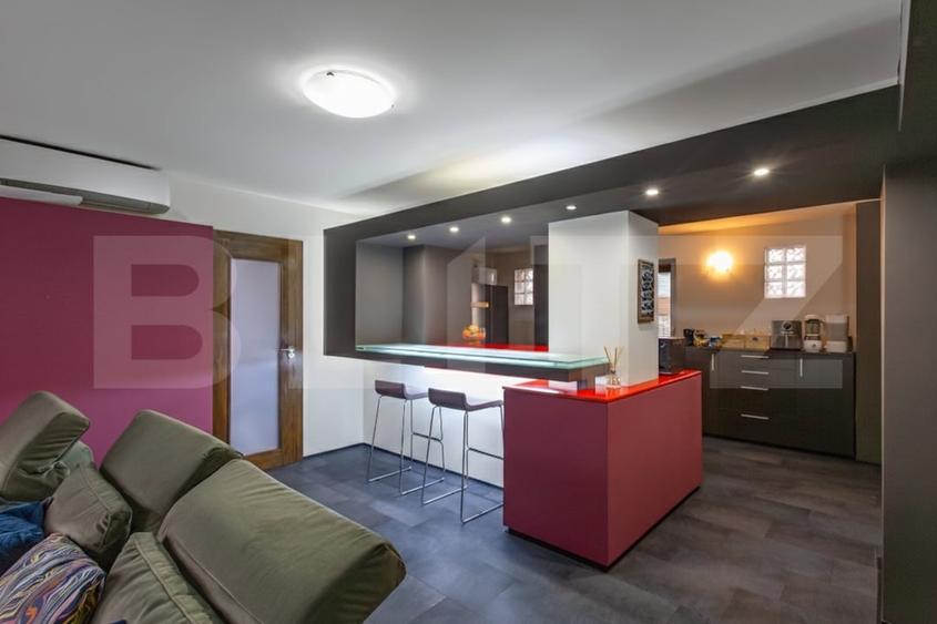 Apartament cu 4 camere decomandat, mobilat în Dorobanților
