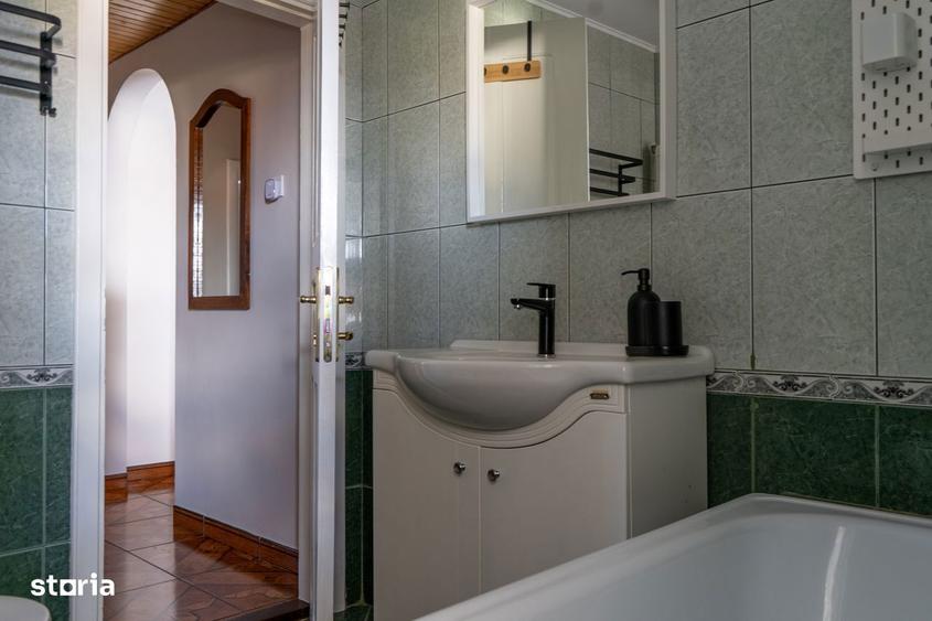 Apartament cu 4 camere, mobilat în Girocului