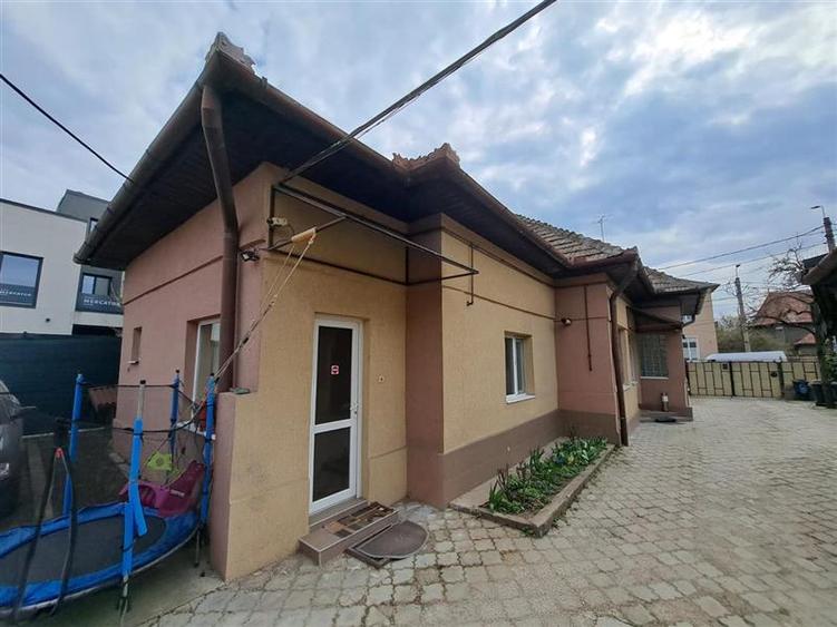 Casă individuală cu 4 camere cu Canalizare în Someșeni