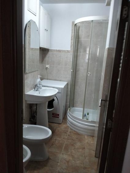 Apartament cu 2 camere decomandat în Alexandru cel Bun
