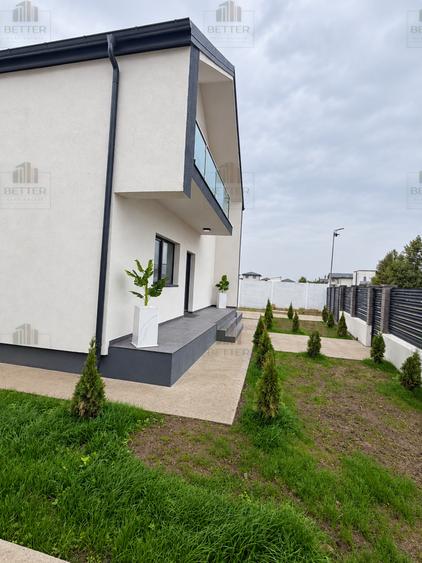 Casă individuală cu 4 camere cu Garaj în Berceni