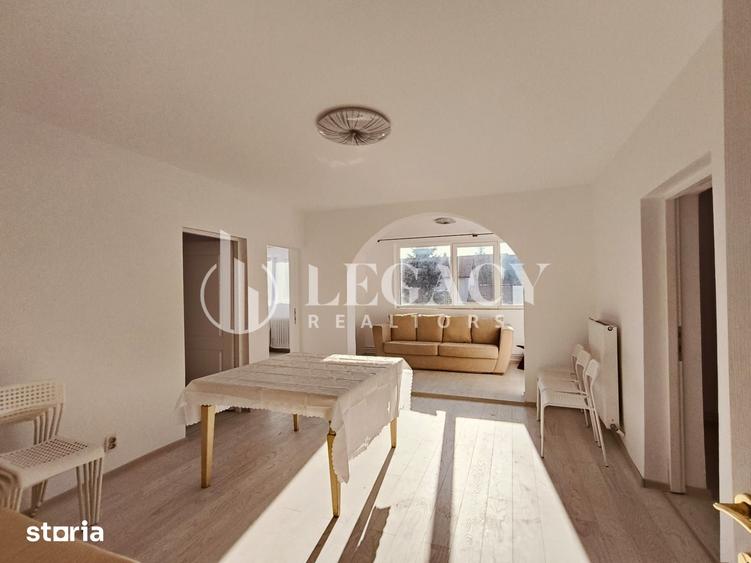 Casă cu 10 camere cu Teren 1000 Mp în Păcurari