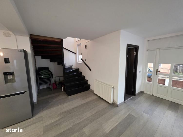 Casă cu 4 camere în Cerghid