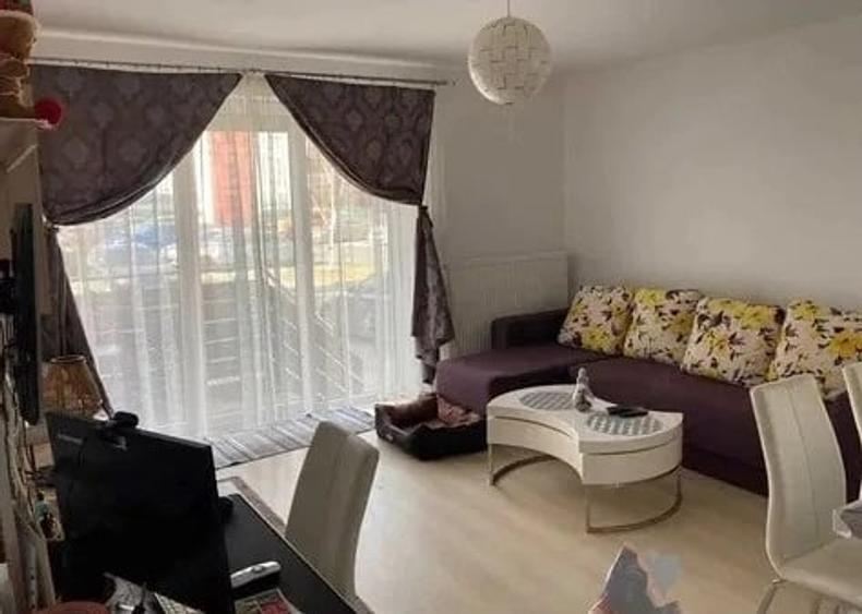 Apartament cu 3 camere decomandat în Avantgarden