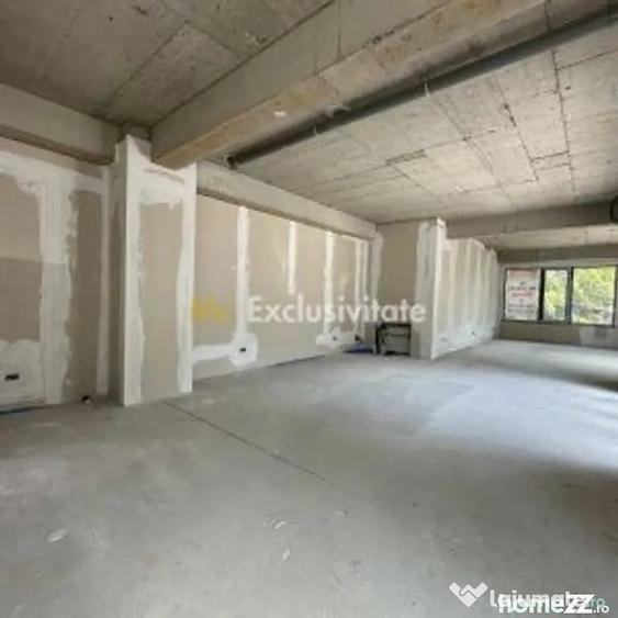 Spațiu comercial, de 90 mp, în Ultracentral