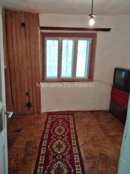 Casa de Vanzare Poieni