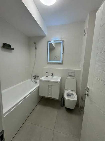 Apartament cu 2 camere decomandat în Tătărași