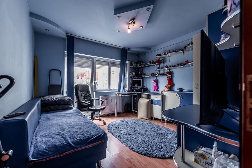 Apartament cu 2 camere decomandat în Micălaca