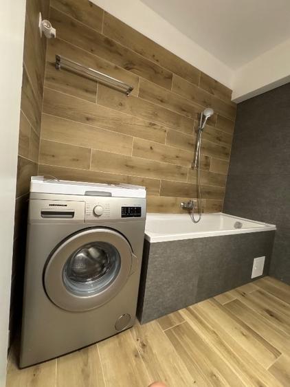 Apartament cu 2 camere decomandat, mobilat în Torontalului