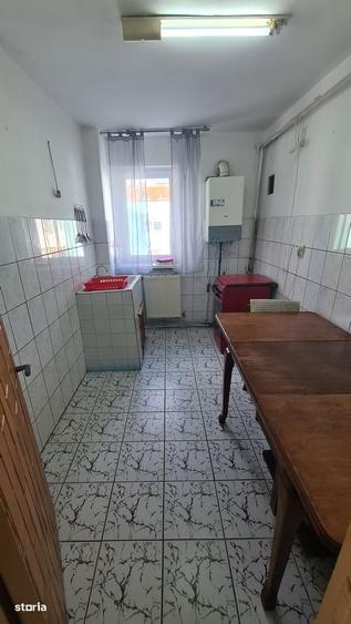 Apartament cu 2 camere de vanzare in Curtea de Arges - 1