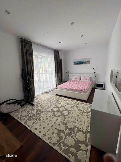 Apartament cu 4 camere în Central