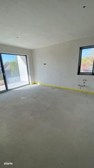 Apartament cu 3 camere în Republicii
