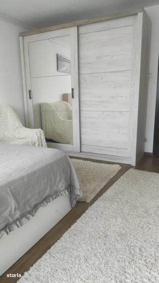 Apartament cu 2 camere decomandat în Romanilor