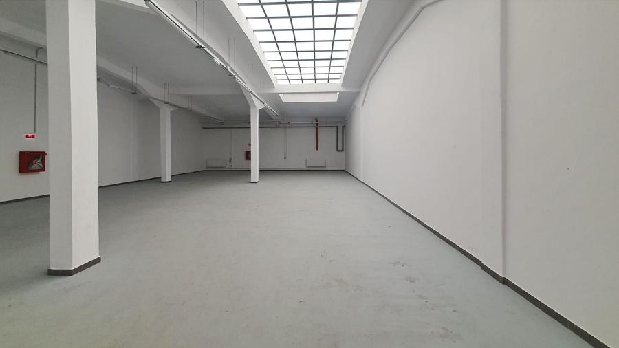 Birou, de 170 mp, în Centrul Civic