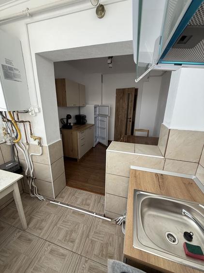 Apartament cu 2 camere decomandat în Exterior Vest