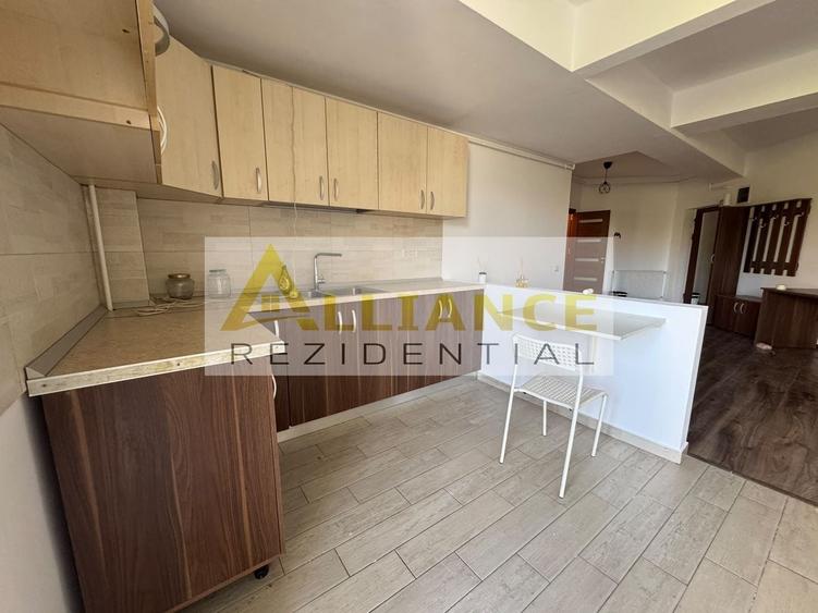 Apartament cu 2 camere semidecomandat în Berceni