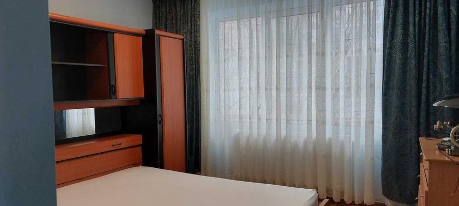 Apartament cu 2 camere semidecomandat în Micro 17