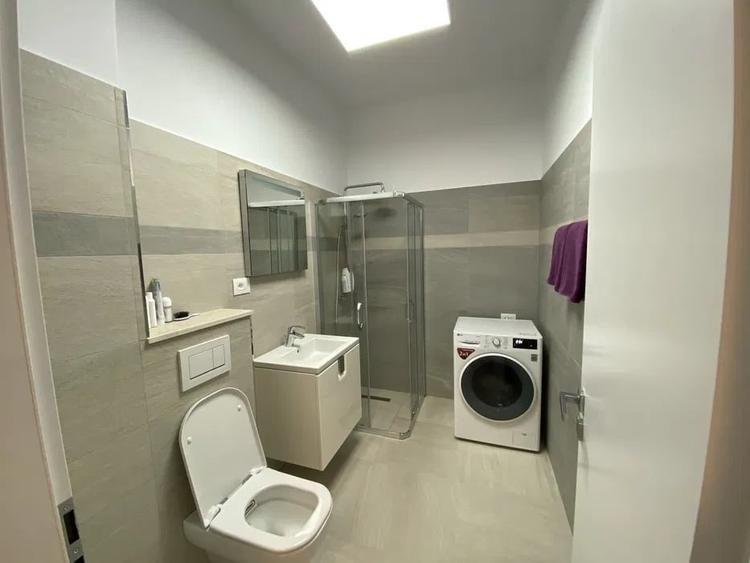 Apartament cu 2 camere semidecomandat, mobilat în Gheorgheni