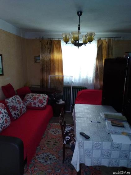 Apartament cu 3 camere semidecomandat în Mărăcineanu