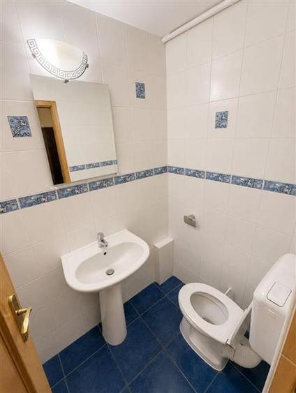 Apartament 2 camere, etajul 2/3, zona Dacia - 6