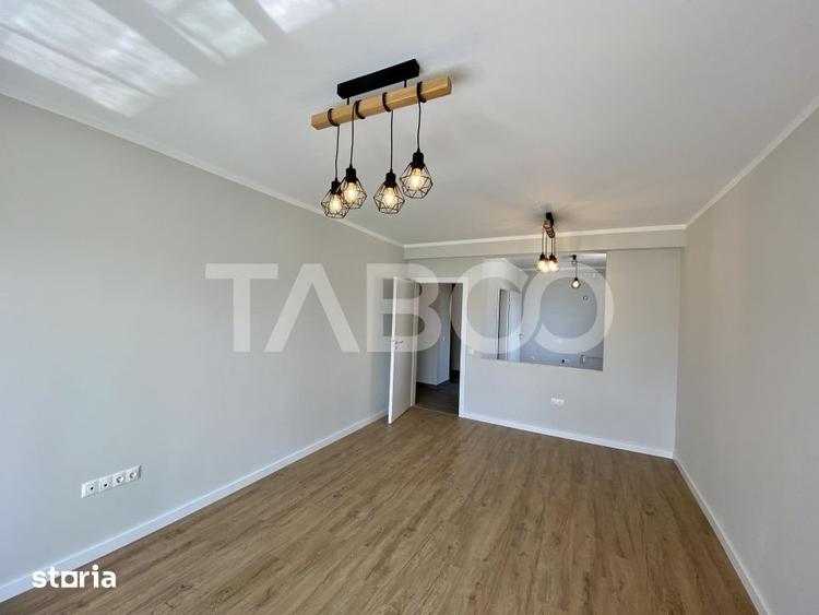 Apartament cu 3 camere decomandat în Cristian