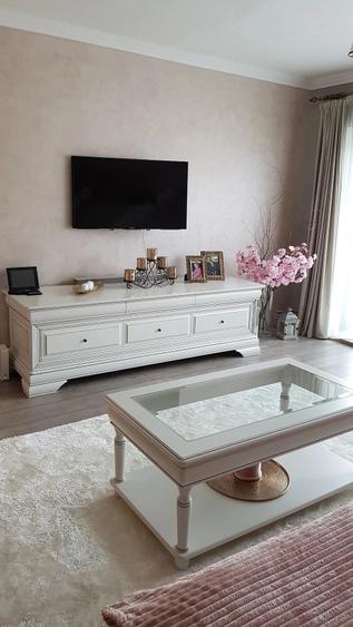 Apartament cu 4 camere decomandat în Ștefan cel Mare