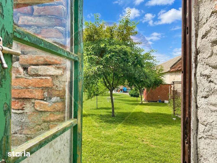 Casă cu 4 camere cu Teren 1400 Mp în Bod