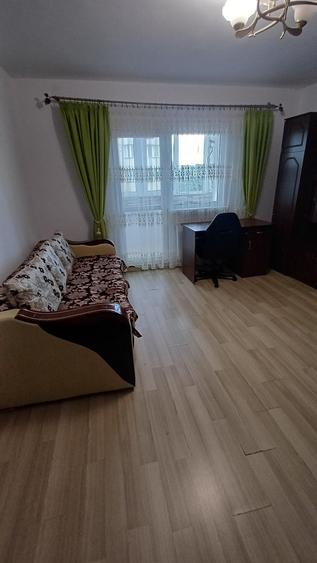 Apartament cu 2 camere decomandat în Dosu Bricii