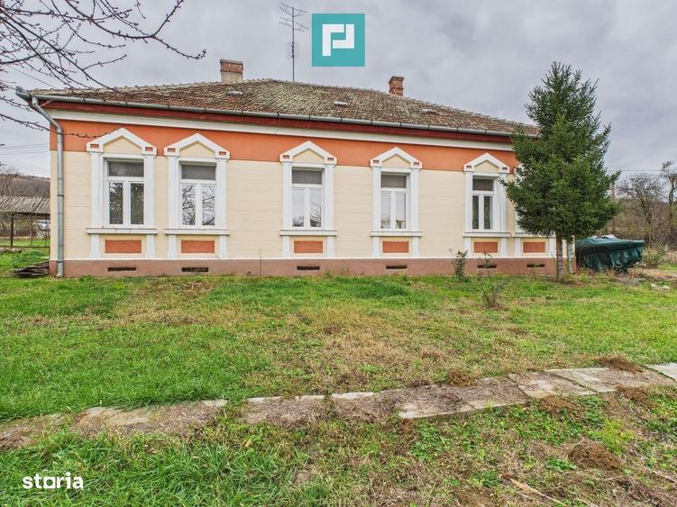Casă cu 4 camere în Remetea Mică