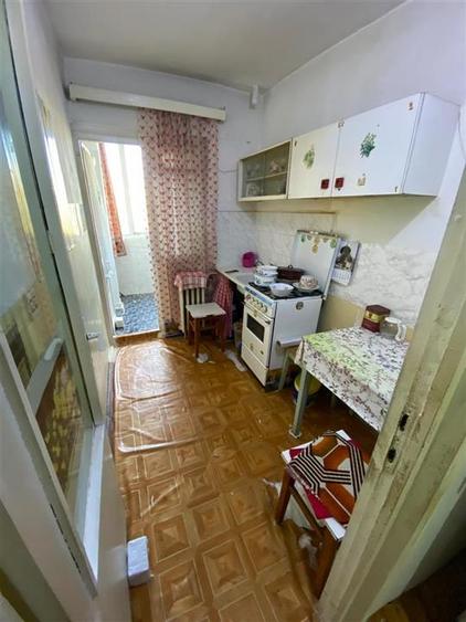 Garsonieră decomandată în Rogerius