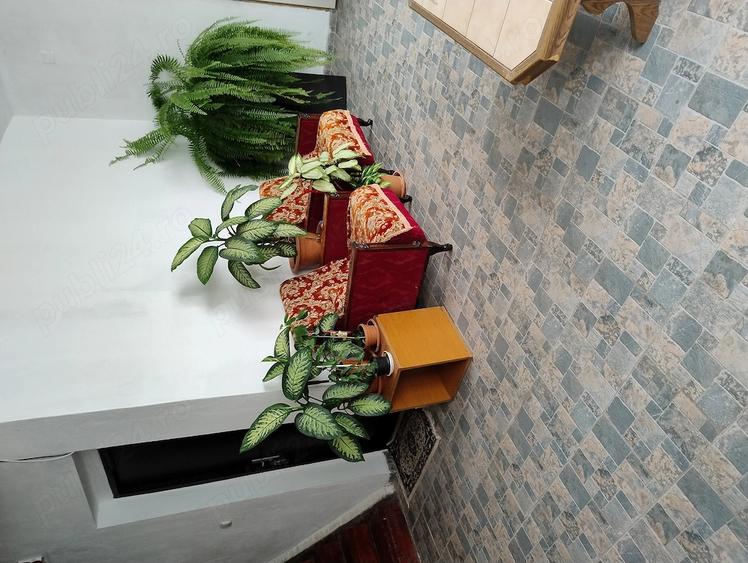 Garsonieră semidecomandată în Plopi