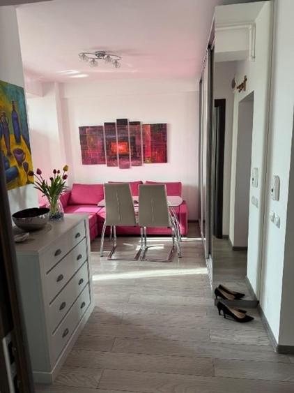 Apartament cu 2 camere decomandat, mobilat în Bucureștii Noi
