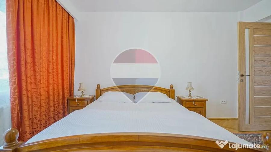Apartament cu 2 camere semidecomandat în 15 Noiembrie