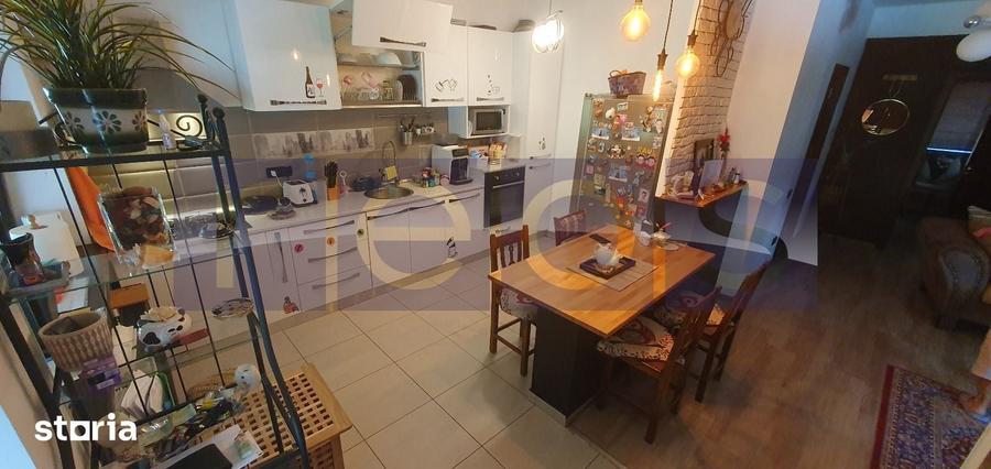Casă cu 7 camere cu Teren 500 Mp în Dristor