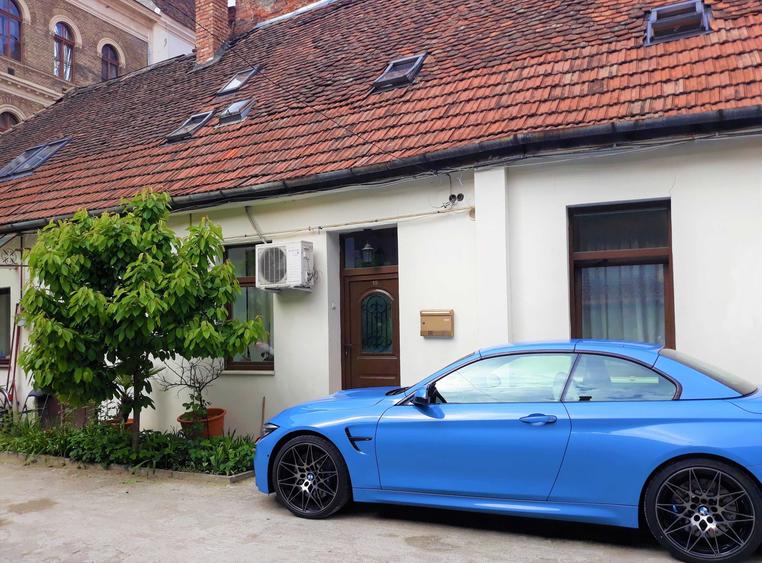 Apartament cu 4 camere decomandat în Ultracentral