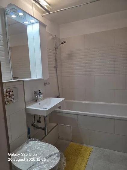 Apartament cu 2 camere decomandat, mobilat în Băneasa