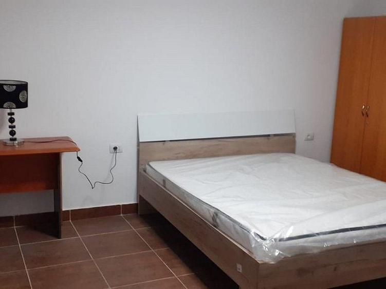 Garsonieră decomandată în Gării