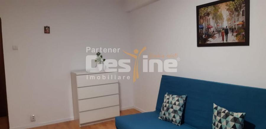 Garsonieră decomandată, mobilată în 13 Septembrie