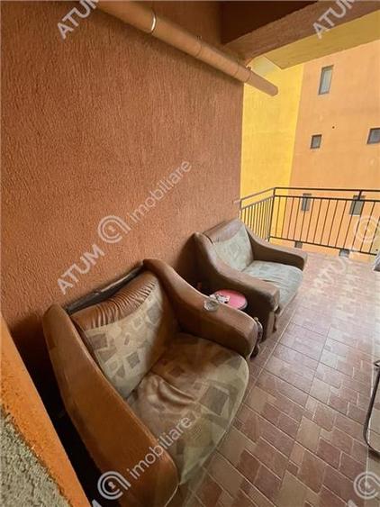 Apartament cu 2 camere decomandat, mobilat în Șelimbăr