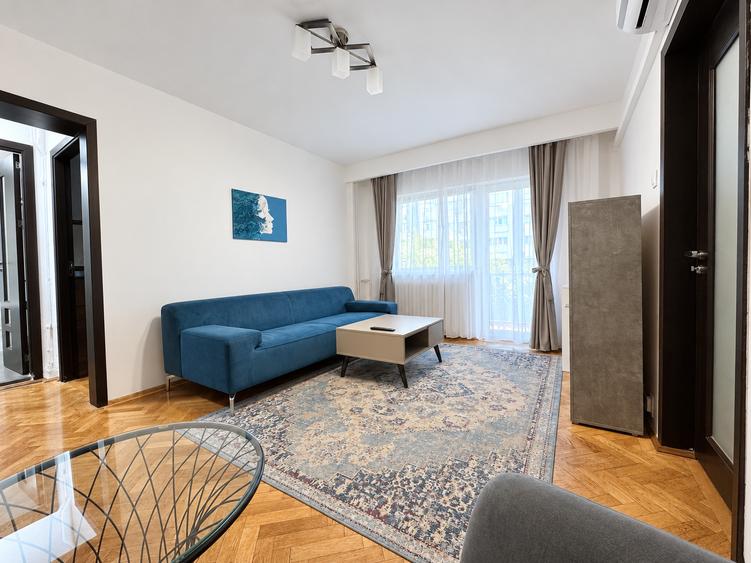 Apartament cu 2 camere semidecomandat în Moșilor