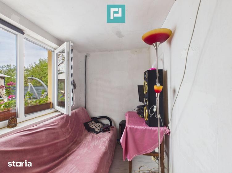 Casă cu 3 camere cu Teren 1500 Mp în Central