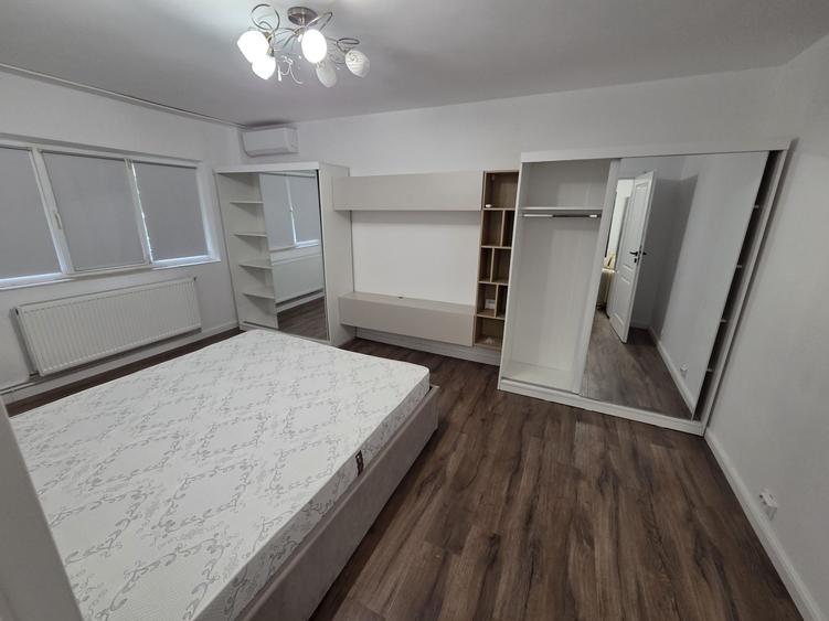 Garsonieră decomandată în Central