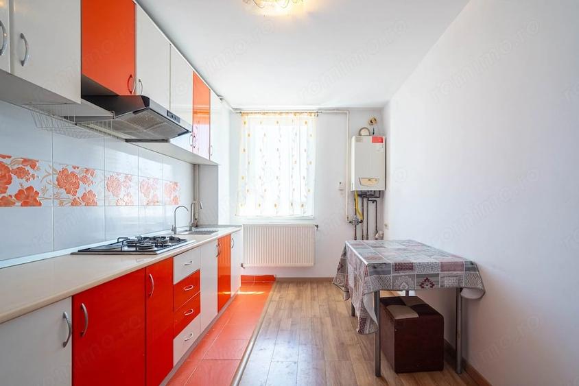 Apartament cu 2 camere semidecomandat în Grădiște