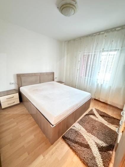Apartament cu 2 camere decomandat, mobilat în Central