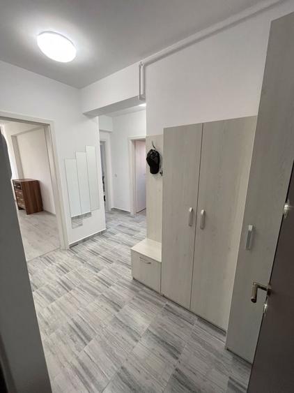 Apartament cu 2 camere decomandat în Berceni