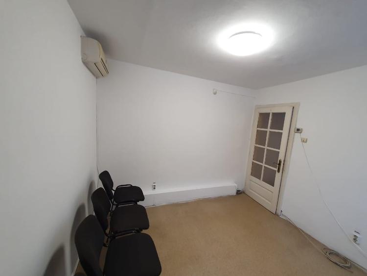 Apartament cu 2 camere decomandat, mobilat în Decebal