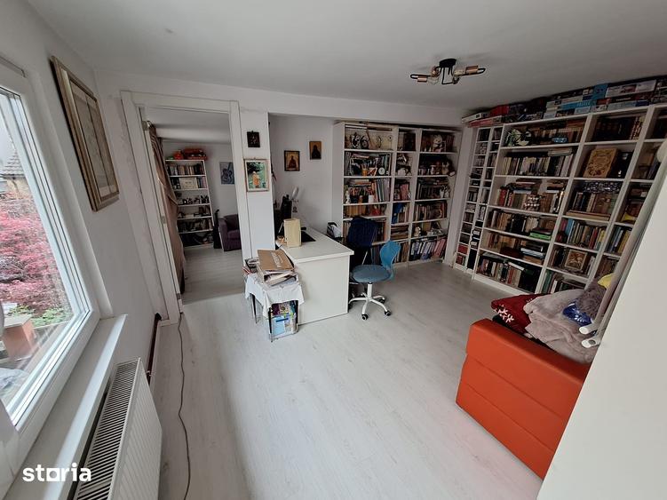Apartament cu 4 camere în Central