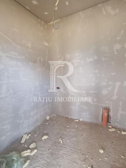 Casă individuală cu 4 camere cu Canalizare în Oșorhei