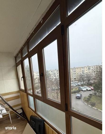 Apartament cu 3 camere, mobilat în 9 Mai