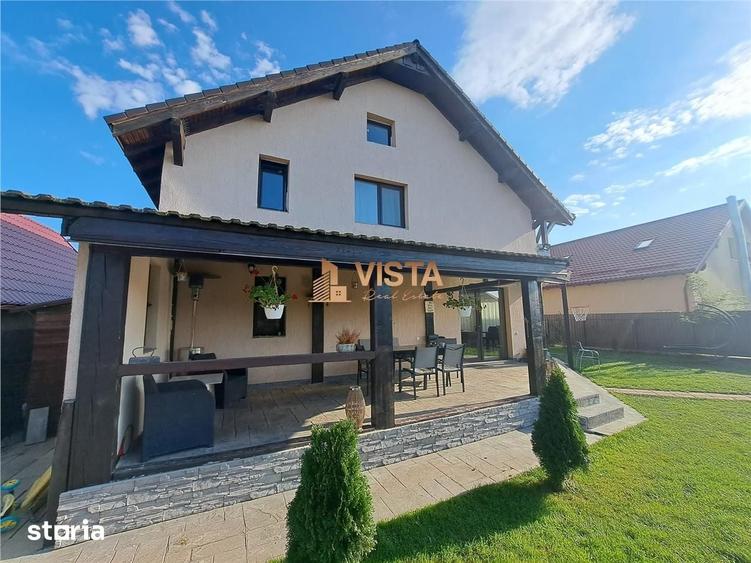 Casă cu 6 camere cu Teren 650 Mp în Tărlungeni